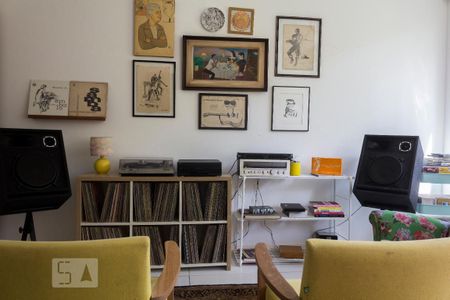 Casa de condomínio à venda com 305m², 6 quartos e 3 vagasSuíte 1