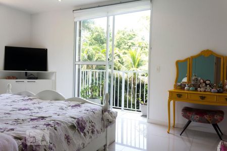 Casa de condomínio à venda com 305m², 6 quartos e 3 vagasSuíte 5