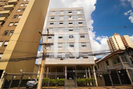 Apartamento para alugar com 99m², 2 quartos e 1 vagaFachada