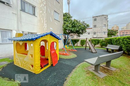 Apartamento para alugar com 46m², 2 quartos e sem vagaÁrea Comum - Playground