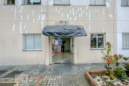 Apartamento para alugar com 46m², 2 quartos e sem vagaEntrada