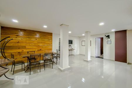 Apartamento para alugar com 46m², 2 quartos e sem vagaSalao de Festa