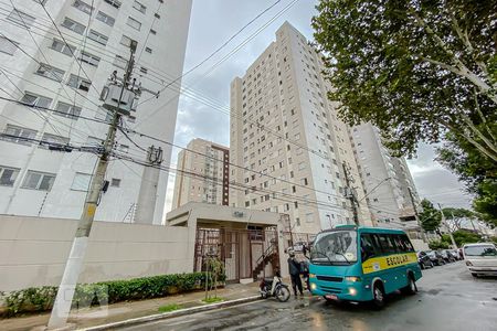 Apartamento para alugar com 46m², 2 quartos e sem vagaFachada