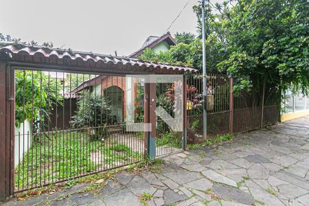 Casa à venda com 160m², 3 quartos e 6 vagasFachada