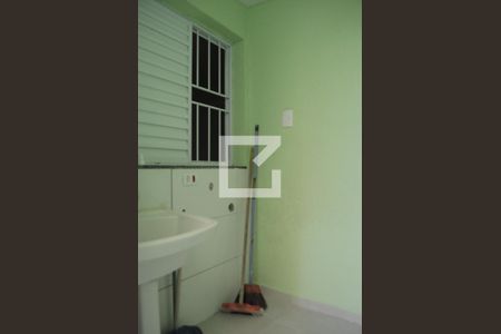 Casa à venda com 110m², 2 quartos e 1 vagaÁrea de Serviço