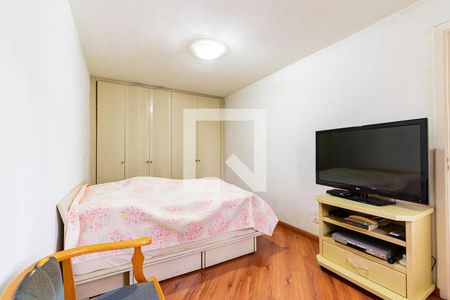 Apartamento à venda com 77m², 2 quartos e 1 vagaQuarto 2