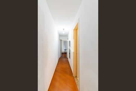 Apartamento à venda com 77m², 2 quartos e 1 vagaCorredor