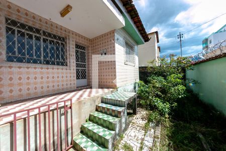Casa à venda com 360m², 3 quartos e 5 vagasEntrada