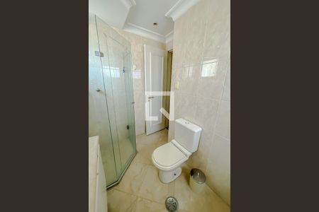 Apartamento à venda com 220m², 4 quartos e 4 vagasBanheiro da Suite 2