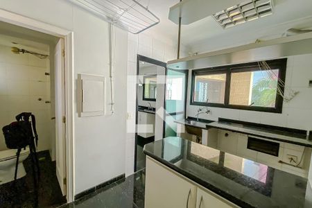 Apartamento à venda com 220m², 4 quartos e 4 vagasLavanderia