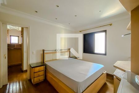 Apartamento à venda com 220m², 4 quartos e 4 vagasSuite 2