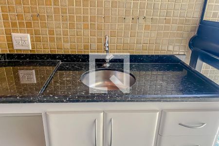 Apartamento à venda com 220m², 4 quartos e 4 vagasVaranda Gourmet