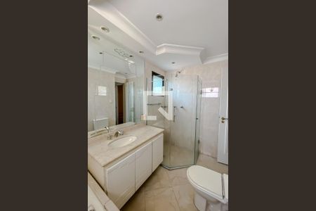 Apartamento à venda com 220m², 4 quartos e 4 vagasBanheiro da Suite 2