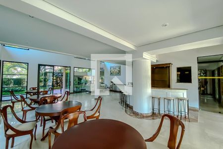 Apartamento à venda com 220m², 4 quartos e 4 vagasSalao de Festa