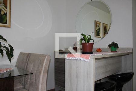 Apartamento para alugar com 2 quartos, 50m² em Vila São Carlos, Itaquaquecetuba