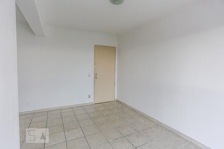 Sala de Estar de apartamento para alugar com 3 quartos, 67m² em Vila Indiana, São Paulo