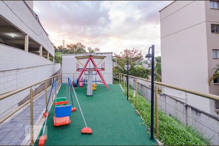 Apartamento para alugar com 60m², 2 quartos e 1 vagaPlayground