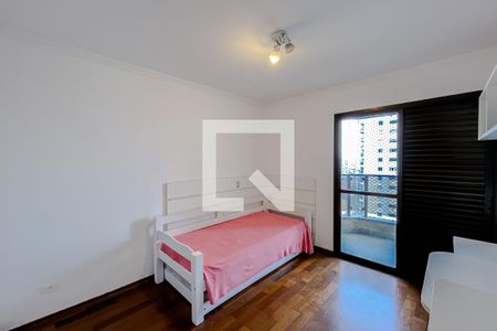 Apartamento à venda com 160m², 4 quartos e 2 vagasQuarto