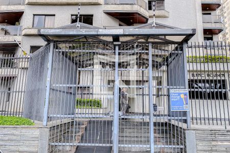 Apartamento à venda com 160m², 4 quartos e 2 vagasFachada