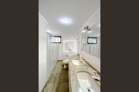 Apartamento à venda com 160m², 4 quartos e 2 vagasBanheiro