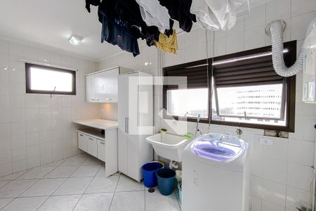 Apartamento à venda com 160m², 4 quartos e 2 vagasCozinha