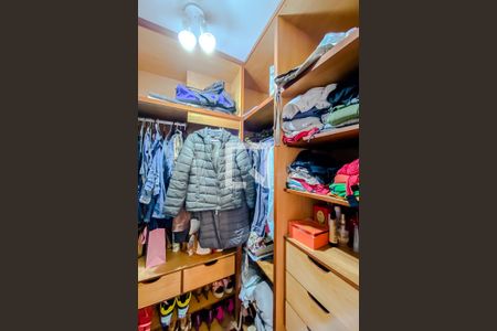 Apartamento à venda com 160m², 4 quartos e 2 vagasQuarto