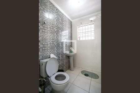 Apartamento à venda com 74m², 2 quartos e sem vagaBanheiro