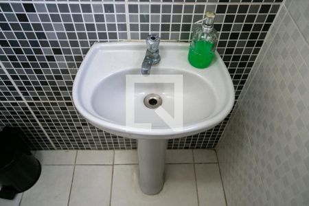 Apartamento à venda com 74m², 2 quartos e sem vagaBanheiro