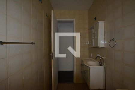 Banheiro Social de apartamento para alugar com 3 quartos, 60m² em Oswaldo Cruz, Rio de Janeiro