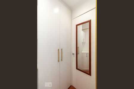 Quarto 1 de apartamento para alugar com 4 quartos, 87m² em Higienópolis, São Paulo