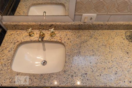 Apartamento para alugar com 87m², 4 quartos e 1 vagaPia