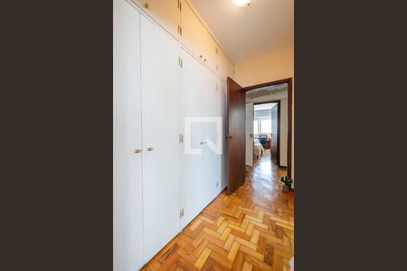 Suíte de apartamento para alugar com 3 quartos, 170m² em Cerqueira César, São Paulo