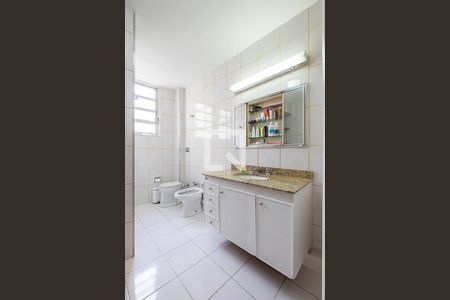 Suíte - Banheiro de apartamento para alugar com 3 quartos, 170m² em Cerqueira César, São Paulo