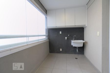 Apartamento à venda com 67m², 2 quartos e 1 vagaSacada