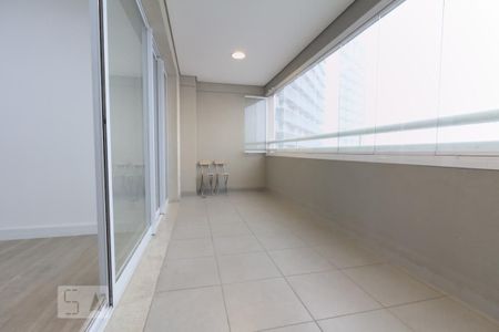 Apartamento à venda com 67m², 2 quartos e 1 vagaSacada