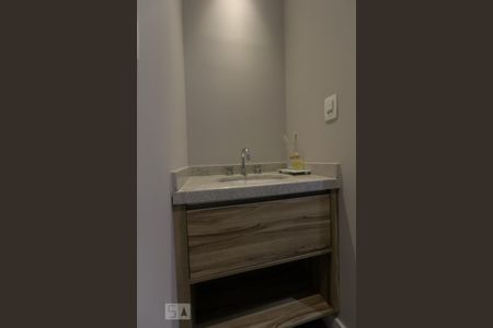 Apartamento à venda com 67m², 2 quartos e 1 vagaBanheiro - Lavabo