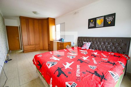 Casa à venda com 350m², 3 quartos e 4 vagasquarto 3 suite