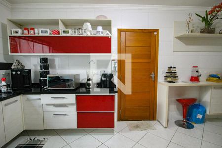 Casa à venda com 350m², 3 quartos e 4 vagascozinha