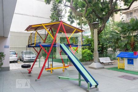 Apartamento à venda com 67m², 2 quartos e 1 vagaÁrea comum