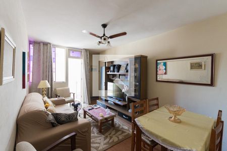 Apartamento à venda com 67m², 2 quartos e 1 vagaSala