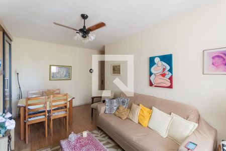 Apartamento à venda com 67m², 2 quartos e 1 vagaSala