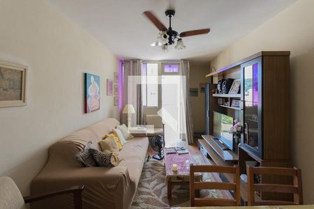 Apartamento à venda com 67m², 2 quartos e 1 vagaSala