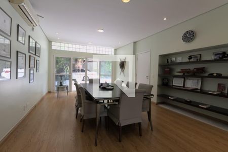 Sala de Jantar de casa à venda com 4 quartos, 350m² em Pacaembu, São Paulo