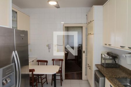 Apartamento à venda com 136m², 3 quartos e 1 vagaCozinha