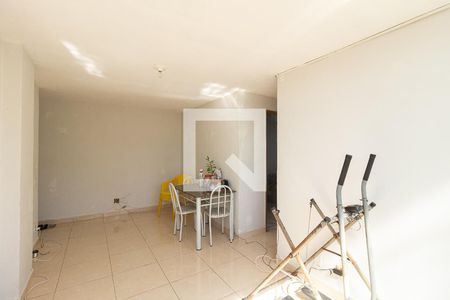 Sala de apartamento para alugar com 2 quartos, 50m² em Campo Grande, Rio de Janeiro