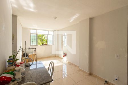 Sala de apartamento para alugar com 2 quartos, 50m² em Campo Grande, Rio de Janeiro