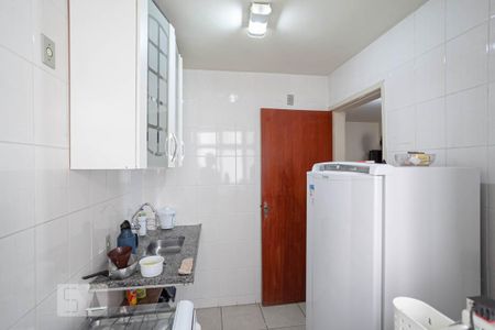 Apartamento para alugar com 68m², 2 quartos e 1 vagaCozinha e Área de Serviço