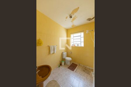 Casa à venda com 150m², 2 quartos e 1 vaga Casa à venda com 150m², 2 quartos e 1 vagaBanheiro Social