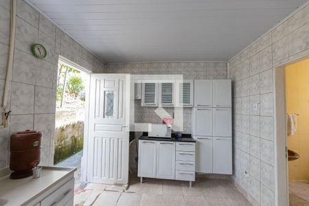 Casa à venda com 150m², 2 quartos e 1 vaga Casa à venda com 150m², 2 quartos e 1 vagaCozinha