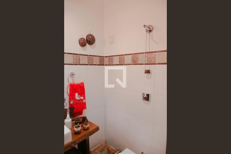 Casa à venda com 179m², 2 quartos e 2 vagas Casa à venda com 179m², 2 quartos e 2 vagasLavabo